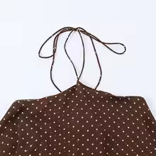 🤎✨ Vestido Corto de Lunares con Escote Halter y Volantes ✨🤎